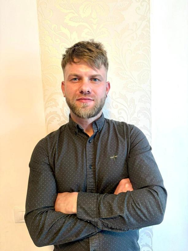 Cotirta Sever Cristian, resurse umane